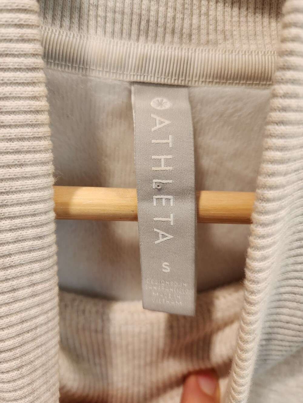 Athleta Cozy Karma Side Zip Funnel Neck Size S Pockets Soft $108 Athleisure - Picture 3 of 6
